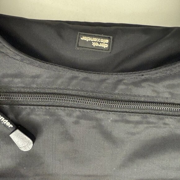 Derek Alexander Black Organizer Crossbody Travel Bag Multi Pockets - Picture 2 of 11